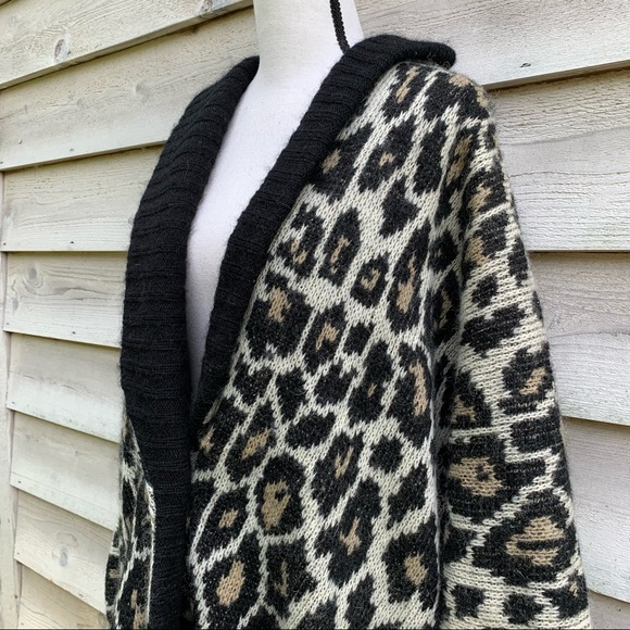 Vintage 80s Wool Mohair Blend Leopard Print Oversized Slouchy Cardigan Sweater - Picture 5 of 16